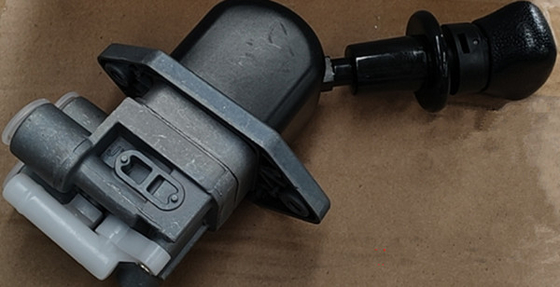 Клапан тормоза 811W52315-6156 руки запасных частей тележки Sinotruk Howo